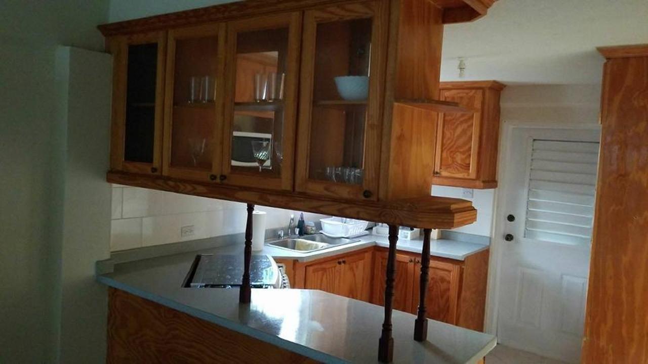 Breezy Apts Saint Philip Εξωτερικό φωτογραφία